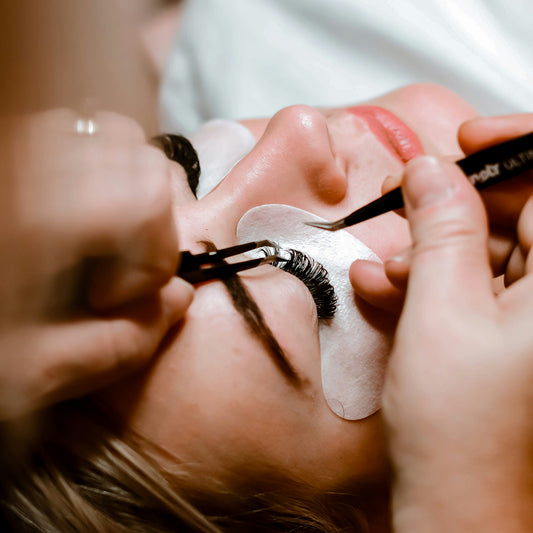 Full Eyelash Extension Certification - Classic / Hybrid/ Volume Application